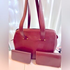 Authentic Cartier Vintage shoulder bag with two wallets